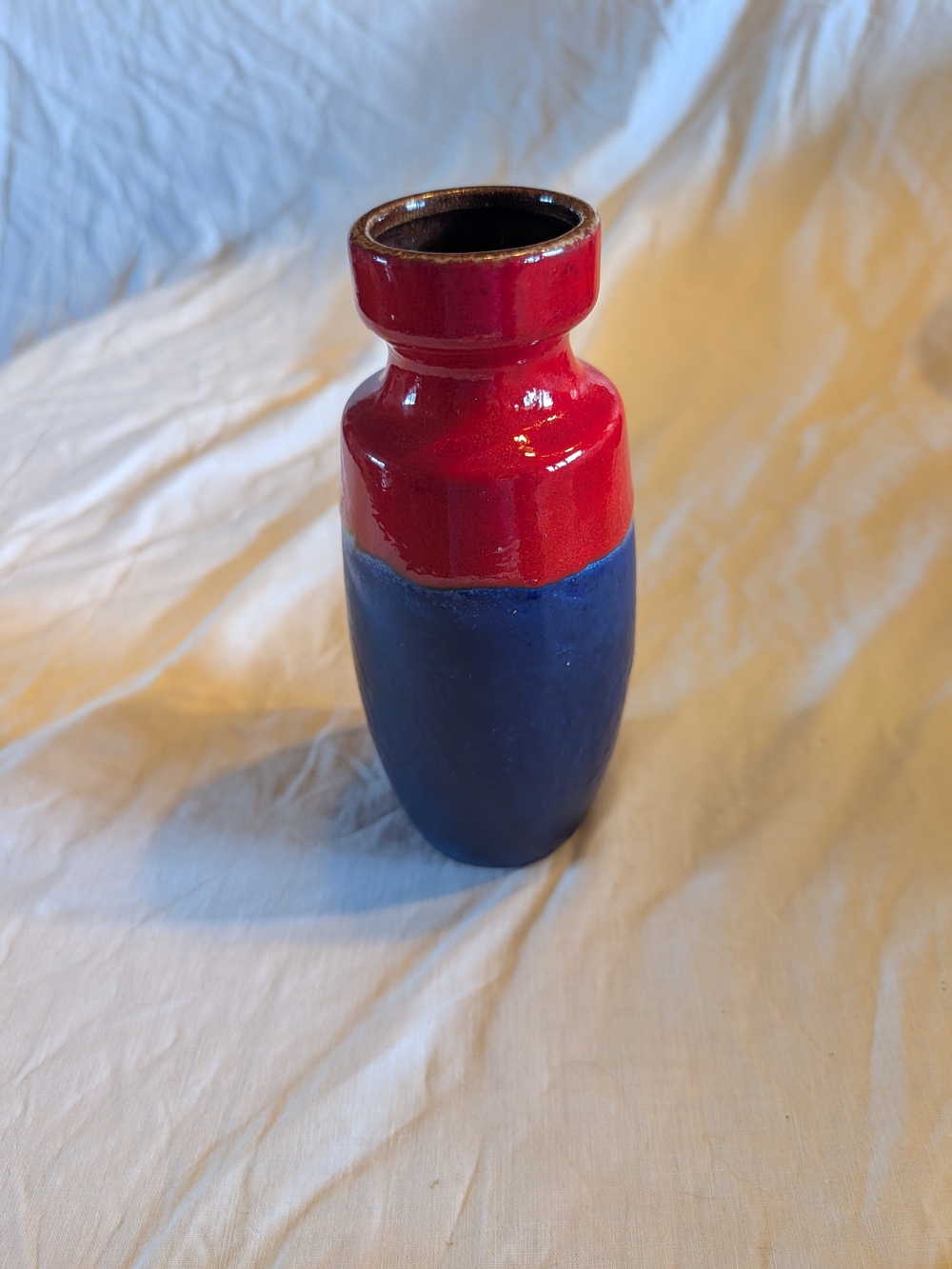 2/60$ Vintage Red and Blue Ceramic Vase - Home Accents ( sign)